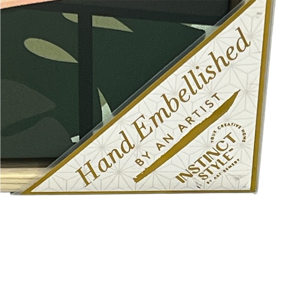 NEW Designart 'Chanel Resort Babe' Modern Framed Canvas Wall Art Print 16" x 20" - Picture 8 of 9